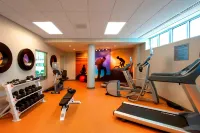 Courtyard Keene Downtown - Gym