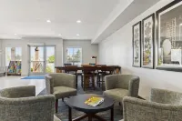 โรงแรม Holiday Inn Express & Suites Mountain View Silicon Valley บาย IHG