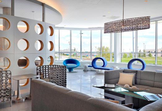 르네상스 에드먼턴 에어포트 호텔