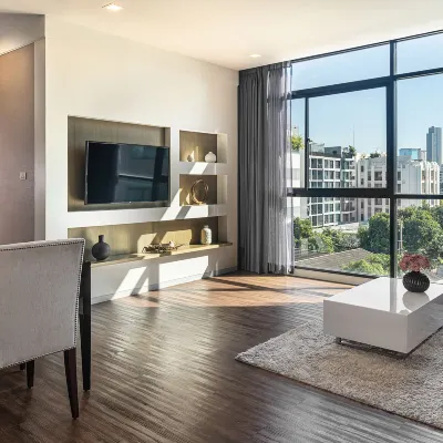 Metropolis Suites Bangkok, Tapestry Collection by Hilton Hotels near Wattana
