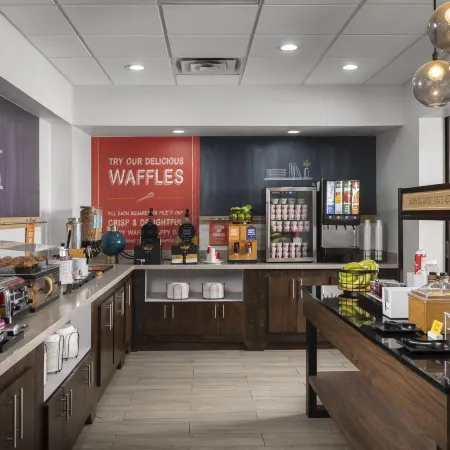 Hampton Inn & Suites Mansfield