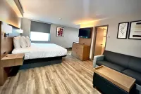 Hawthorn Extended Stay by Wyndham Jackson