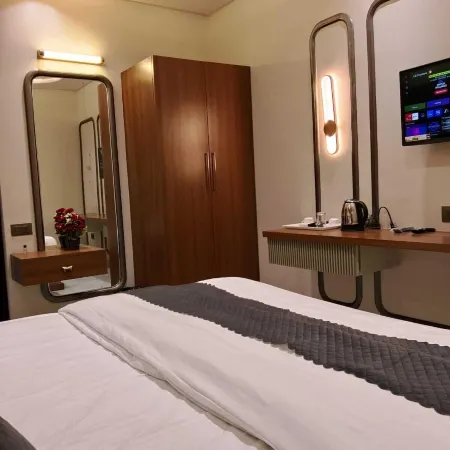 Hotel Sky Inn