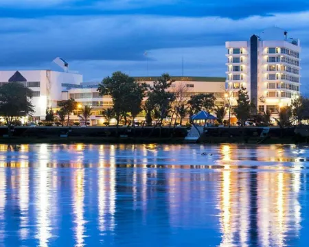 โรงแรมเวียงตาก ริเวอร์ไซด์ โรงแรมในตาก