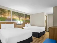 Days Inn by Wyndham Valdosta I-75 Hotels in Lowndes County