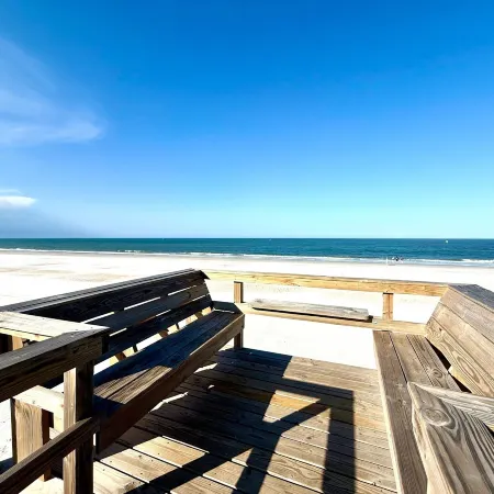 Spacious Seaside Cottage w/ Sunroom – 1-Minute Walk to Vilano Beach