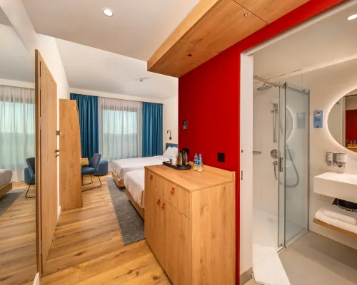 ハンプトン バイ ヒルトン ヴロツワフ エアポート ヴロツワフのホテル