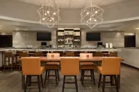 Hilton East Brunswick Hotel & Executive Meeting Center - バー