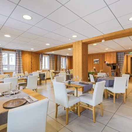 Hôtel Restaurant les Tilleuls et Son Espace détente