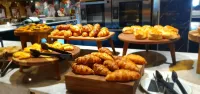 斯凱桑頓飯店 - 早餐
