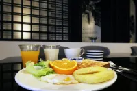 Bolton Hotel - sarapan