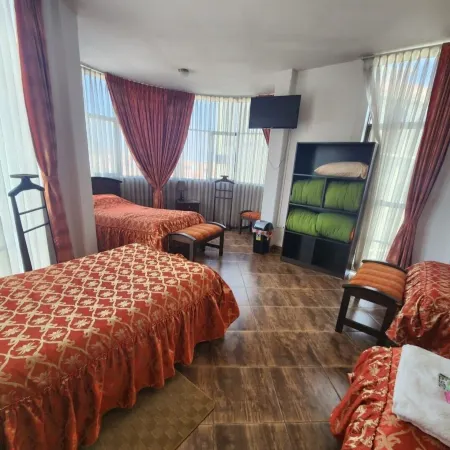 Hostelling Bustillo Отели в г. Сукре