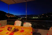 House Tonko - con vistas al mar