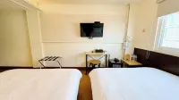 Cloud Haku Cozy Inn