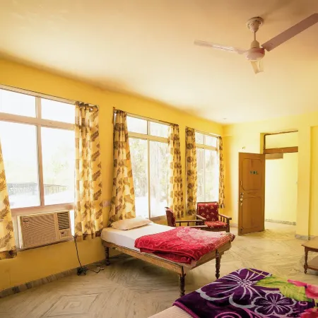 Radhika Palace Hotel