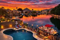 Relaxing Lakefront-Pool-Spa-Pontoon-Game Room-FirePits-Cardinal Stadium-WM Open