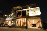 Hostel Joglo Alzara