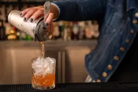 The Hollis Halifax - a DoubleTree Suites by Hilton - bar