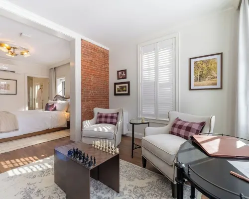 The Francis Inn & Suites Hoteles en Kennett Square