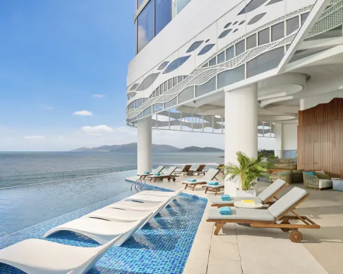 voco Scenia Bay Nha Trang by IHG Hotels near Thap Ba Hot Spring Center