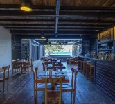 99 Surf Lodge - breakfast
