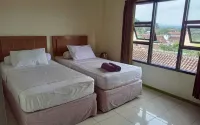 Green Hotel