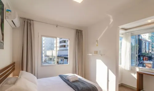 Apt w/ Suite 30 m From the sea in Itapema Cae0103