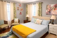 Best Location 5 BD Spacious Family Home- Indianapolis IN - Bungalows