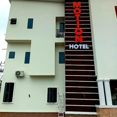 Motion Hotel and Suites
