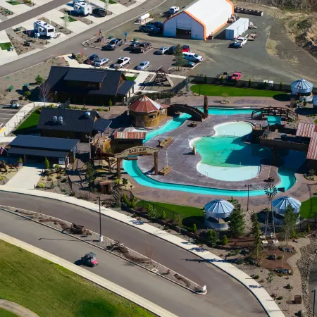 Holiday Inn Express & Suites ROSEBURG NORTH by IHG
