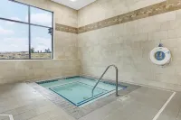Hampton Inn & Suites Bend - Gym