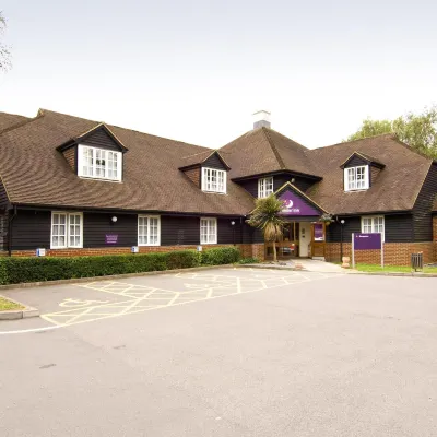 Woking West (A324) Hotels near Woking Park