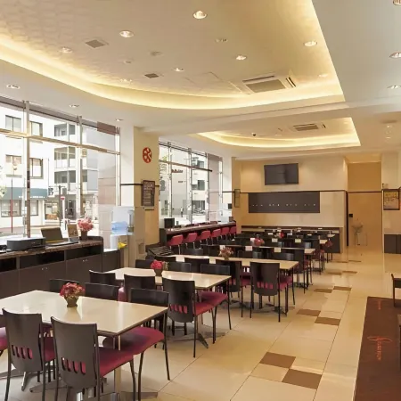 Toyoko Inn Hon-atsugi-eki Minami-guchi