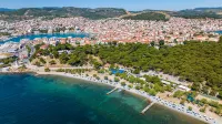 Villa Laurette Kratigos, Private Escape with Views