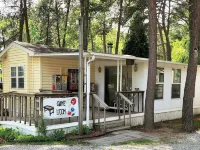 Elkhart RV Resort Hotels in Harris Township