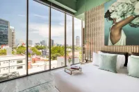 Collections by Uliv Polanco - Balkoner