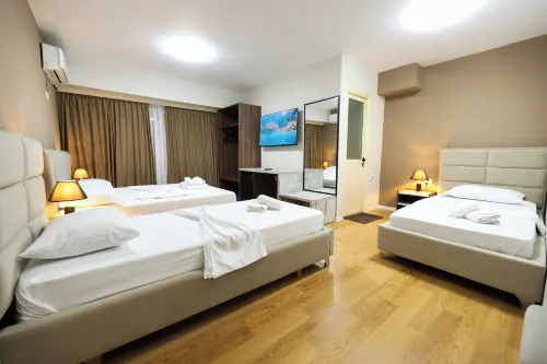 Hotel Her
