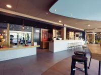 Ibis Zurich Messe Airport - Quầy bar