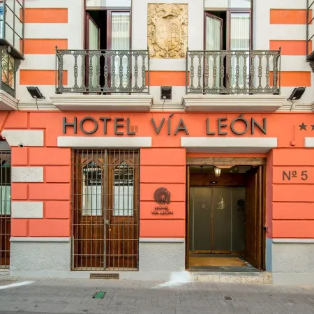 Hotel Alda Vía León
