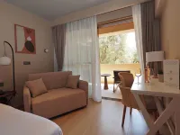 Ionian Crown Suites in Barbati Hotels in Mparmpati
