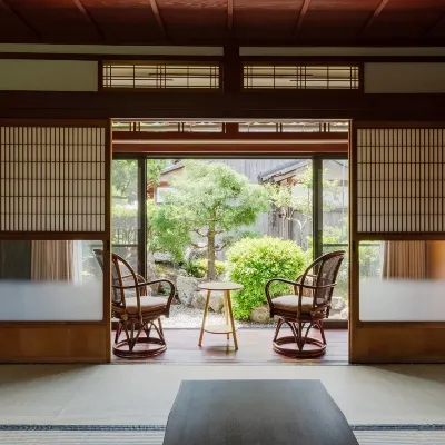 Guesthouse Gorobei Hotel berhampiran Stesen Takatsuki