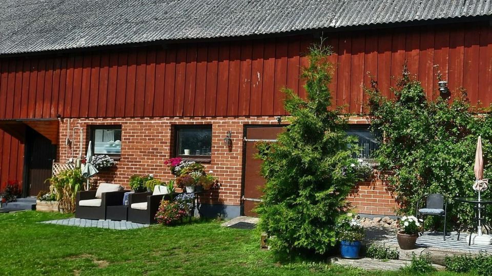 Tollarp - Barn - Sleeps 3 - Pet Friendly - Parking