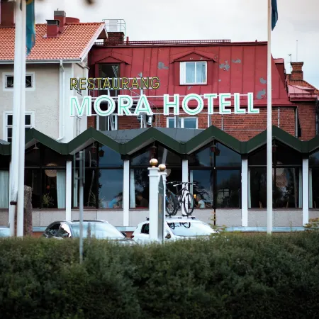 Mora Hotell & Spa Отели в г. Мора