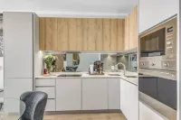Ellipse Guest House Close to Mall of Africa - Apartments