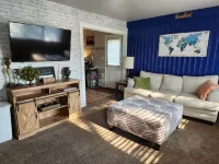 #TheFloridaRoom sensory oasis w/ king-size master - 3-Star