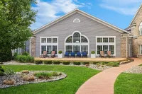 Comfort Inn & Suites and Conference Center - parking