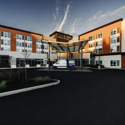 Hyatt Place Sacramento International Airport Hotel dekat Arena Arco