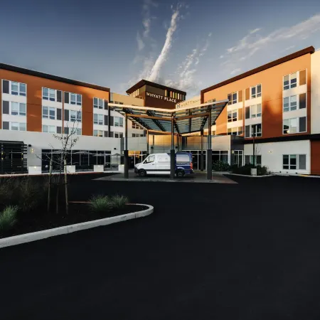 Hyatt Place Sacramento International Airport