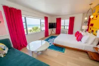 Sunset Inn and Cabanas - Auberges