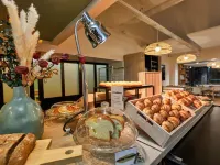 Ibis Styles la Roche-Sur-Yon - breakfast